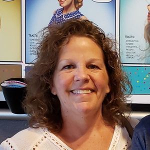 Meet your Posher, Annette